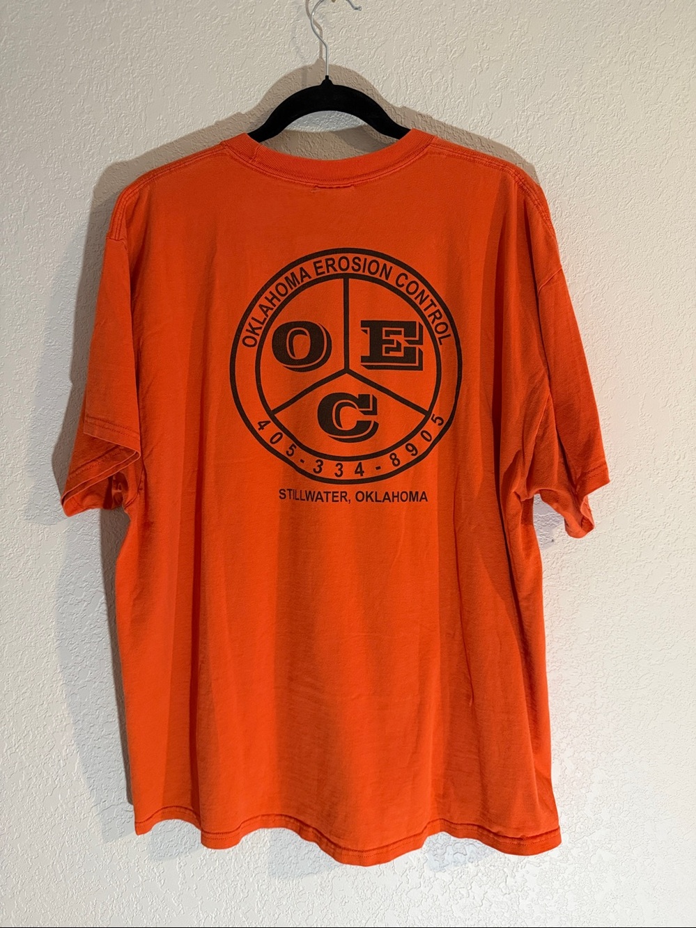 Vintage Oklahoma blue-collar graphic logo tee